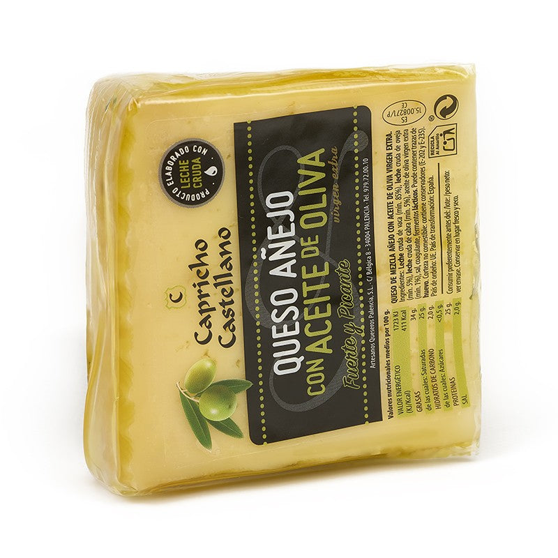 Aged Cheese Wedge with Olive Oil - Capricho Castellano